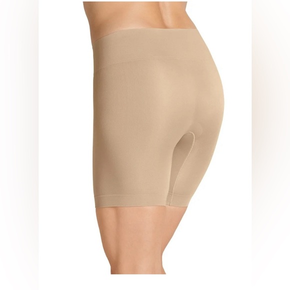 Jockey Essentials Seamfree No Chafe Slipshort; size: 5XL - Picture 2 of 2